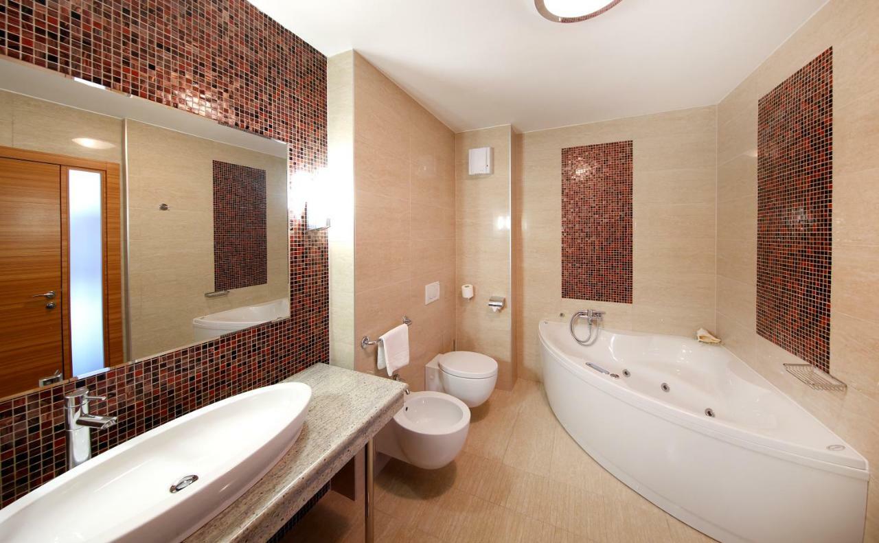 Hotel Mirta - San Simon Resort イゾラ エクステリア 写真